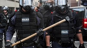 BATI’DA POLİSİN UYGULADIĞI ŞİDDET DEMOKRASİNİN YENİ KRİZİ Mİ?