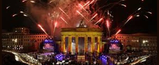 ALMANYA’NIN YENİDEN BİRLEŞMESİ: 35 YIL SONRA KALICI BÖLÜNMELERİN ANALİZİ