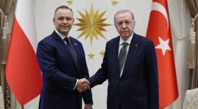 ANKARA-VARŞOVA HATTINDA YENİ DÖNEM: POLONYA CUMHURBAŞKANI KAROL NAWROCKI’NİN TÜRKİYE ZİYARETİNİN ANLAMI