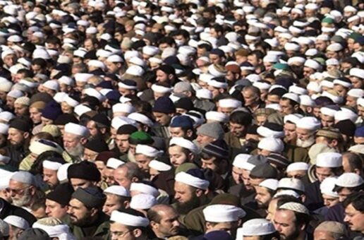 TÜRKİYE’DE TARİKAT VE CEMAATLER