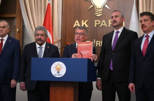 TÜRKİYE’DE BARIŞIN İLK ADIMLARI: DÜNYA DENEYİMLERİNDE ÇATIŞMA ÇÖZÜMLERİ